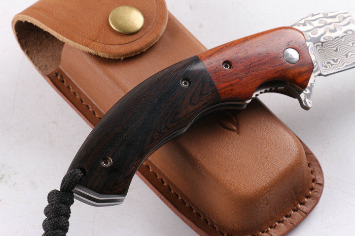 Mild Deer VG10 Damascus folding knife with ebony handle UD404894